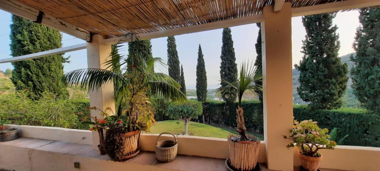 Вилла Antigua Finca De Ayo Y Karina Фрихилиана Экстерьер фото
