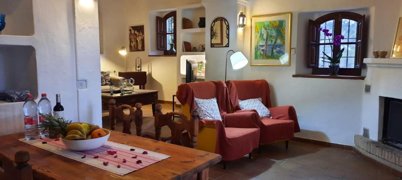 Вилла Antigua Finca De Ayo Y Karina Фрихилиана Экстерьер фото