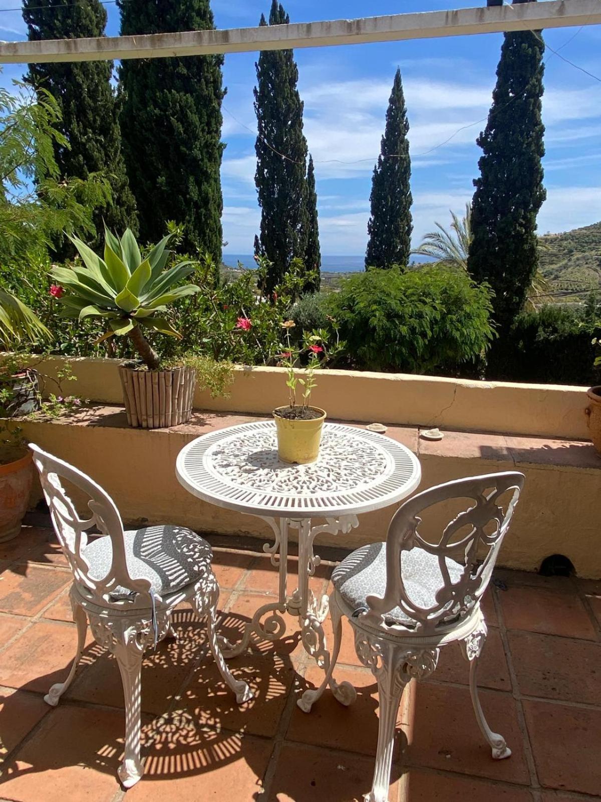 Вилла Antigua Finca De Ayo Y Karina Фрихилиана Экстерьер фото
